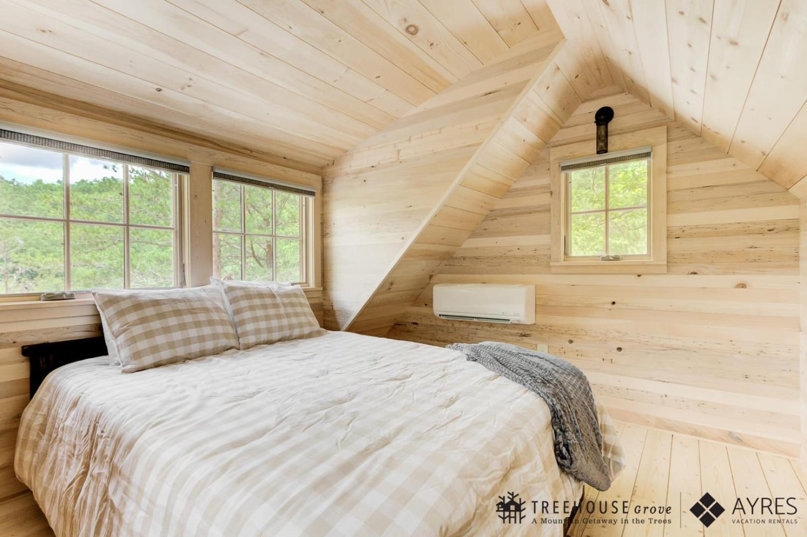 ガトリンバーグ The Moosewood In Treehouse Grove At Norton Creekヴィラ エクステリア 写真